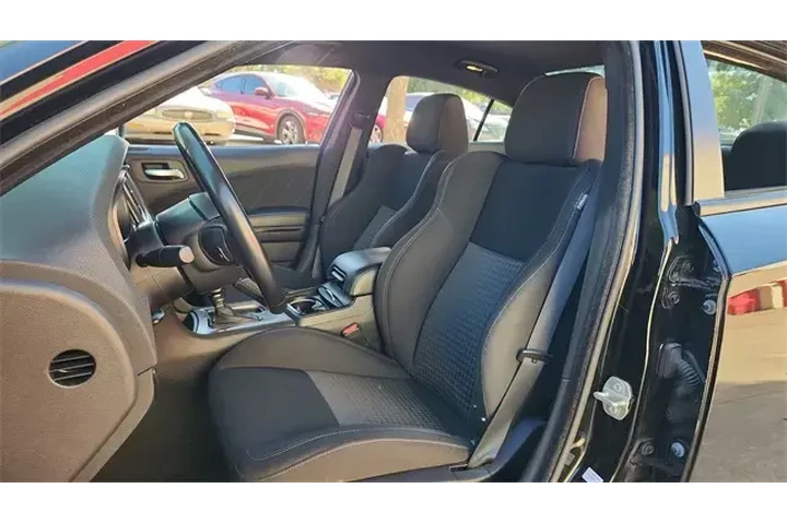 $26021 : Dodge Charger 2023 GT 4dr Se image 10
