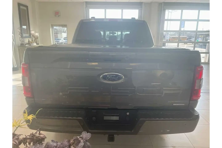 $29845 : Ford F-150 2021 4x4 Lariat 4 image 4