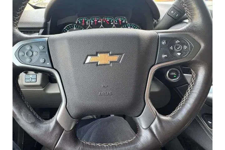 $13995 : Chevrolet Suburban 2016 4x4 image 10