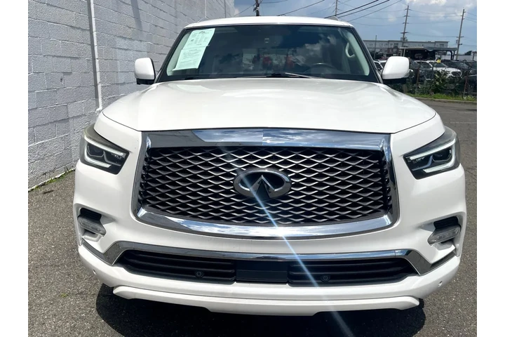 $18584 : 2018 QX80 LUXE image 10