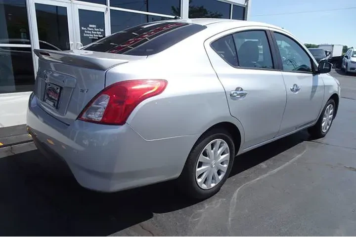 $9990 : 2019 Versa Sedan image 8