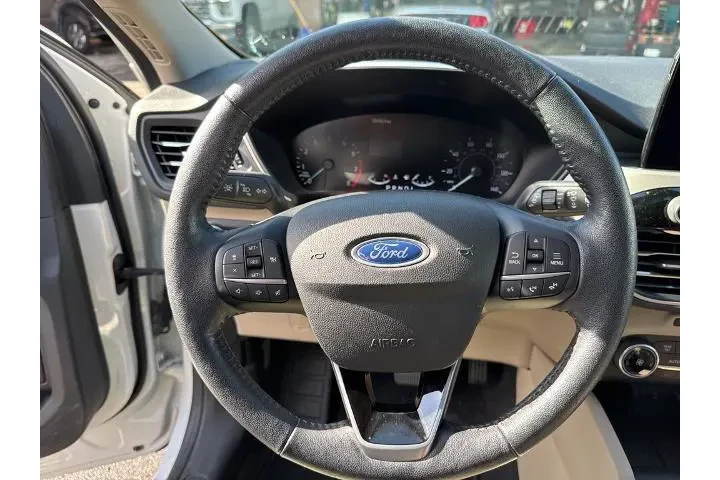 $18763 : Ford Escape 2020 SEL 4dr SUV image 10