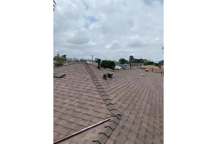 🌟🏠 SANTA CRUZ ROOFING 🏠🌟 image 7