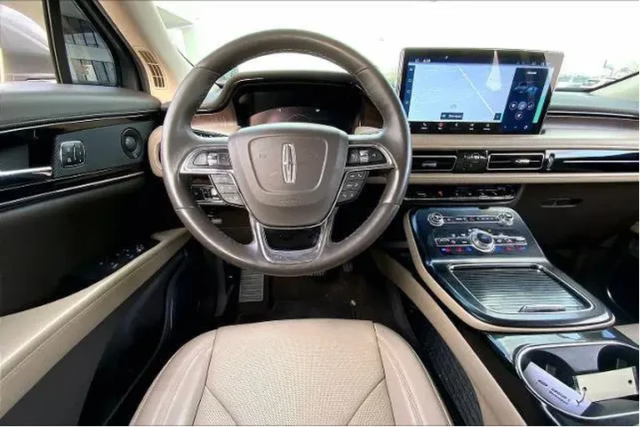 $22751 : Lincoln Nautilus 2021 Reserv image 6