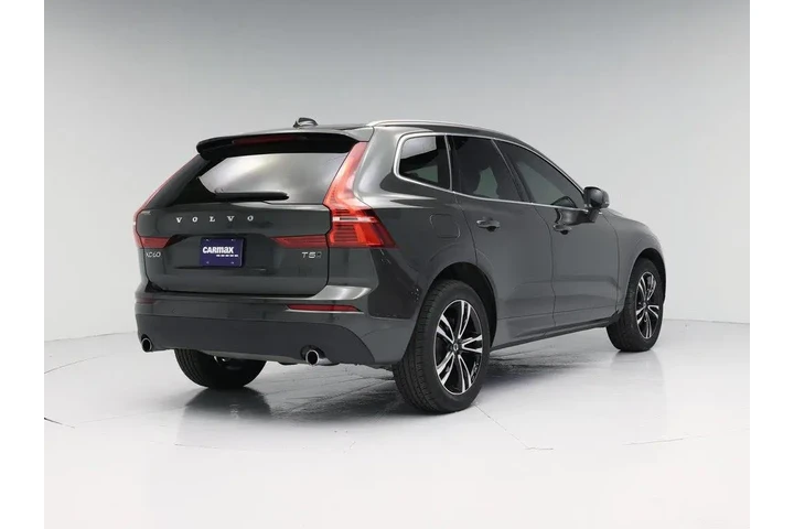 $27998 : Volvo XC60 2021 AWD T5 Momen image 8
