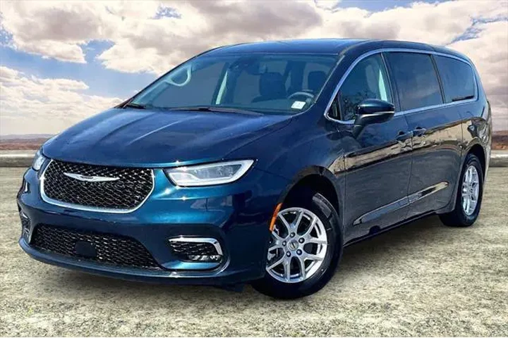 $23991 : Chrysler Pacifica 2023 Touri image 3