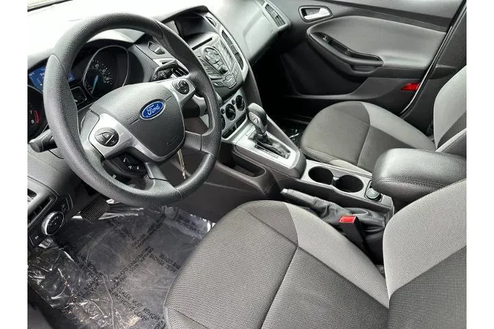 $7985 : Ford Focus 2014 SE 4dr Sedan image 9