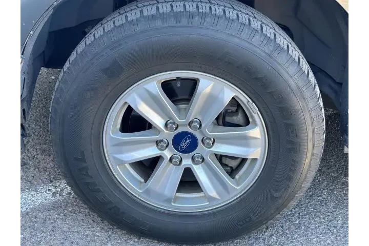 $18998 : Ford F-150 2015 4x2 XL 4dr S image 7