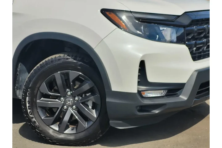 $33988 : Honda Ridgeline 2025 AWD Spo image 5