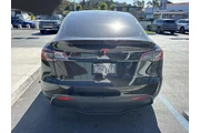 $30900 : Tesla Model Y 2023 AWD Long thumbnail