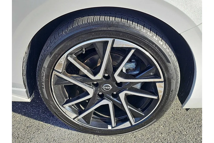 $21711 : Nissan Sentra 2025 SR 4dr Se image 8