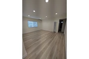 $1500 : Santa Ana - Home Available thumbnail