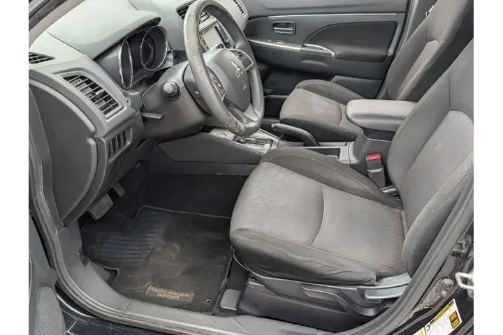 $12997 : Mitsubishi Outlander Sport 2 image 10