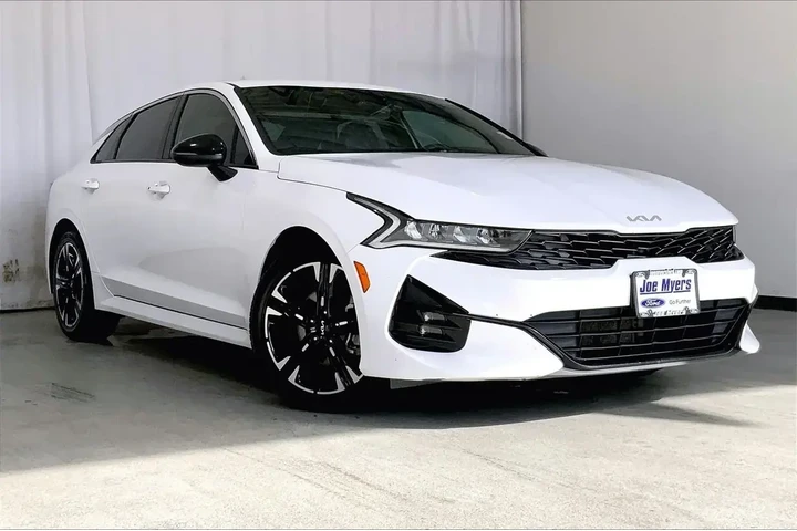 $23511 : Kia K5 2023 GT-Line 4dr Seda image 1