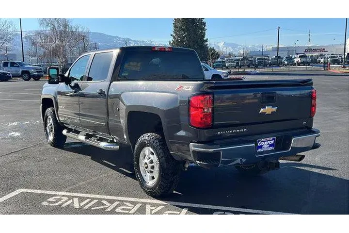 $33984 : Chevrolet Silverado 2500HD 2 image 7