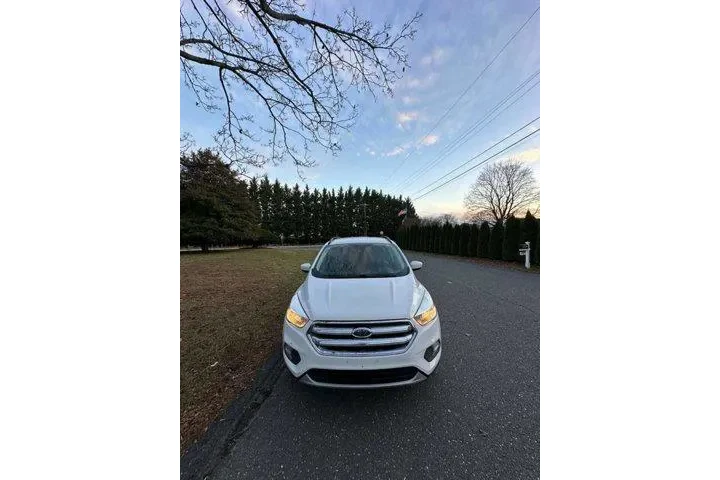 $9495 : Ford Escape 2018 SE 4dr SUV image 2