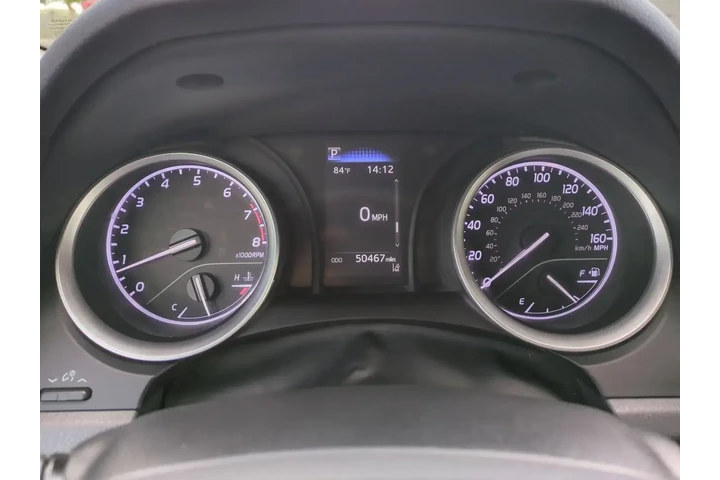 Toyota Camry 2022 LE 4dr Sed image 10