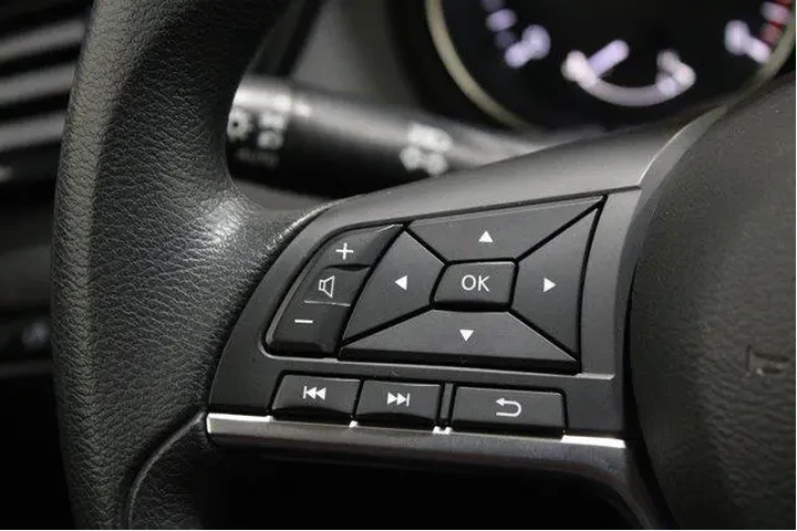 $15986 : Nissan Rogue Sport 2019 image 8