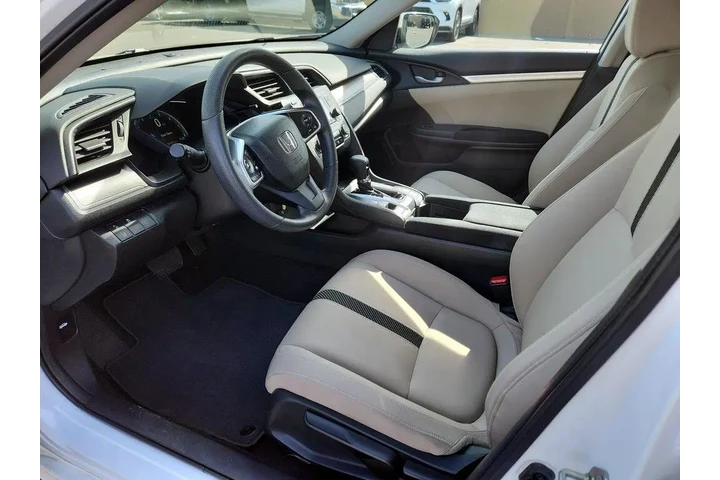$19998 : Honda Civic 2016 LX 4dr Seda image 10