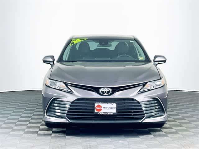 $23727 : PRE-OWNED 2022 TOYOTA CAMRY LE image 3