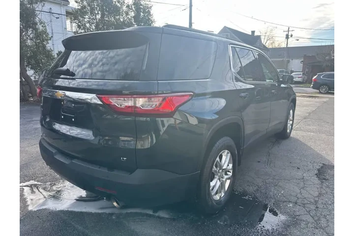 $15995 : 2019 Traverse LT Cloth image 6