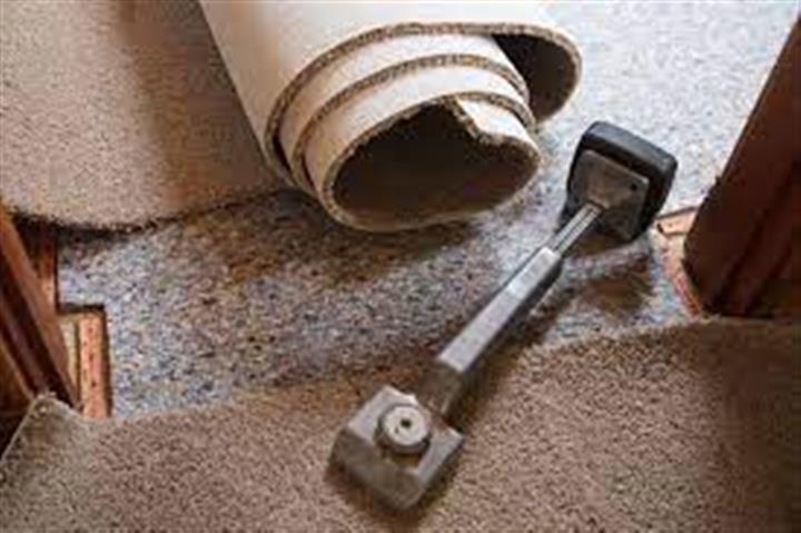 CARPET AND FLOOR INSTALLERS image 2