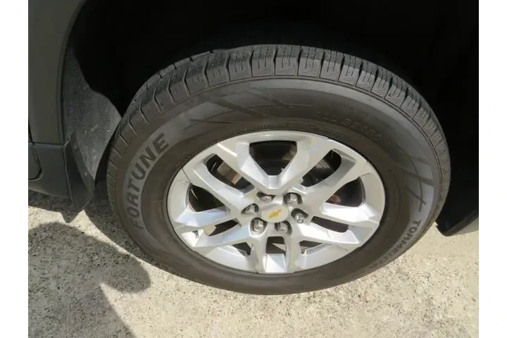 $18791 : Chevrolet Traverse 2019 LT C image 8