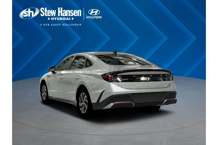$28047 : Hyundai SONATA Hybrid 2026 B image 5