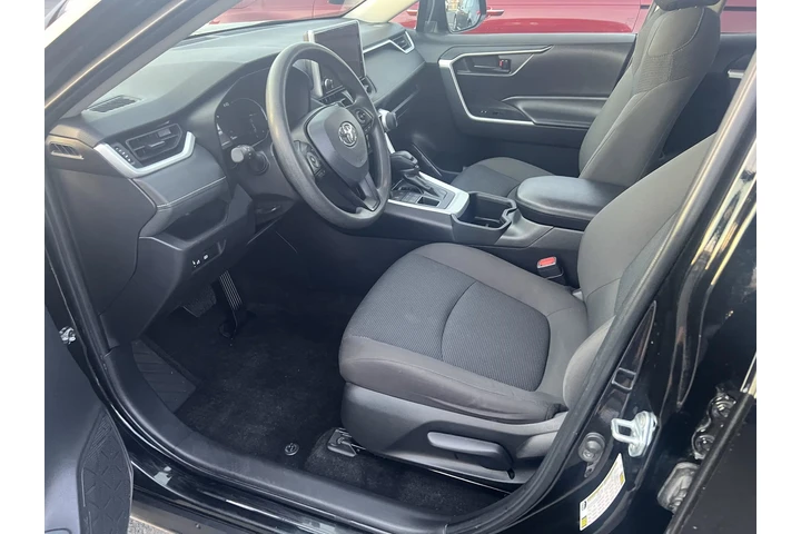 $26495 : Toyota RAV4 2024 AWD LE 4dr image 9