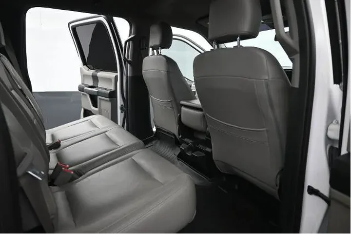$31998 : Ford F-150 2019 4x4 XL 4dr S image 10