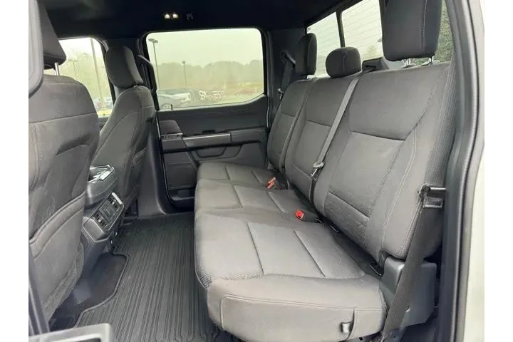 $36766 : Ford F-150 2024 4x4 XLT 4dr image 8