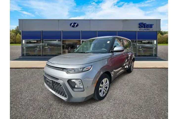 $17699 : Kia Soul 2022 LX 4dr Crossov image 4