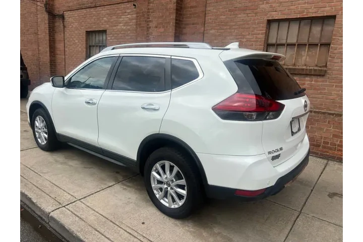 $15500 : 2020 Rogue SV image 8