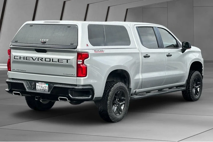 $35900 : Chevrolet Silverado 1500 202 image 4