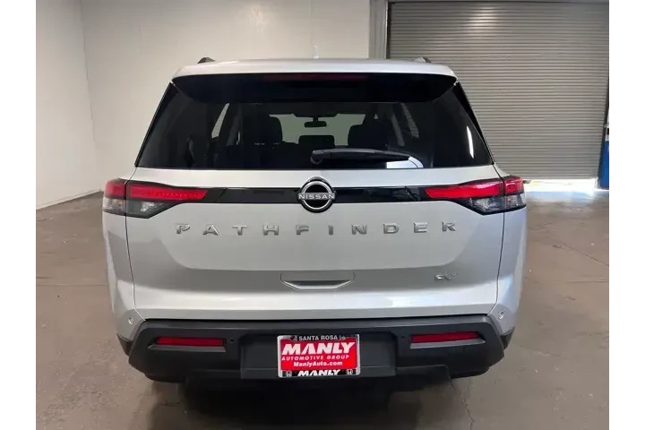 $26987 : Nissan Pathfinder 2024 SV 4d image 4