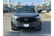 $23762 : Ford Edge 2023 AWD SE 4dr Cr thumbnail