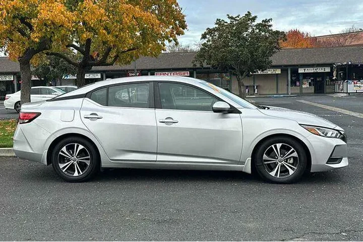 $14760 : Nissan Sentra 2021 SV 4dr Se image 7