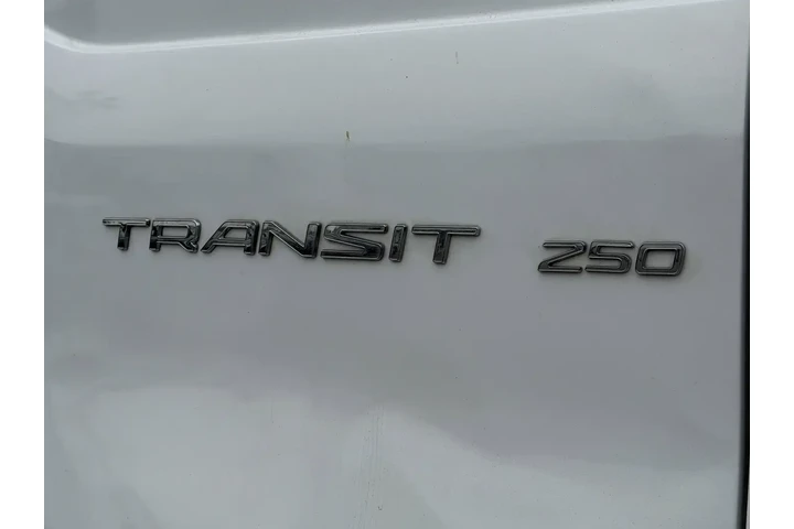 $39995 : Ford Transit 2023 250 3dr LW image 10