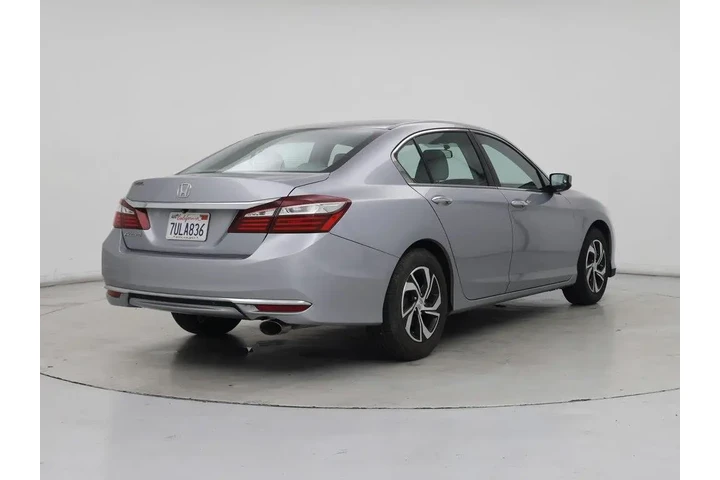 $19998 : Honda Accord 2016 LX 4dr Sed image 8