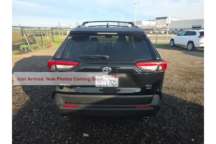 $30800 : Toyota RAV4 2025 AWD XLE 4dr image 5