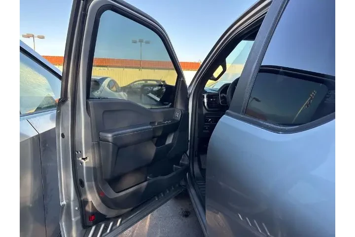 $32000 : Ford F-150 2023 4x2 XL 4dr S image 3