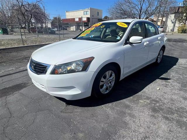 $9699 : 2008 HONDA ACCORD image 4