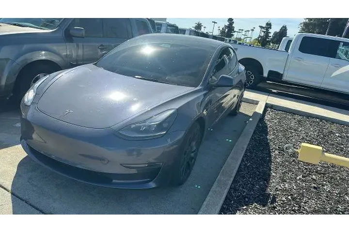 $32950 : Tesla Model 3 2023 AWD Perfo image 1