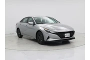 Hyundai ELANTRA 2023 SEL 4dr en Fresno