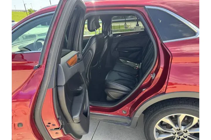 $14995 : Lincoln MKC 2019 Select 4dr image 6