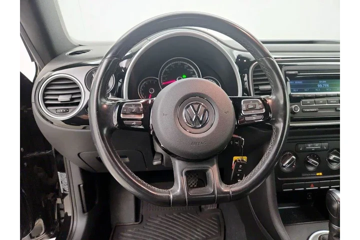 $19998 : Volkswagen Beetle Convertibl image 10