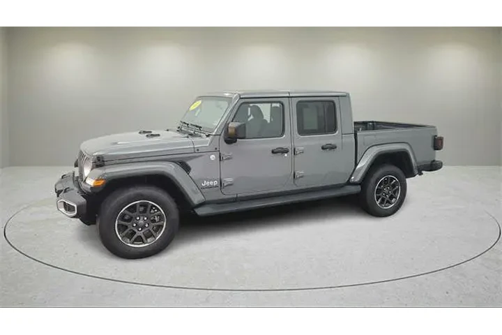 $28333 : Jeep Gladiator 2021 4x4 Over image 4