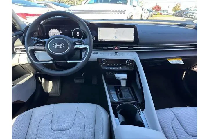 $27095 : Hyundai ELANTRA 2025 Limited image 7