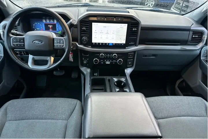 $37000 : Ford F-150 2024 4x4 XLT 4dr image 3