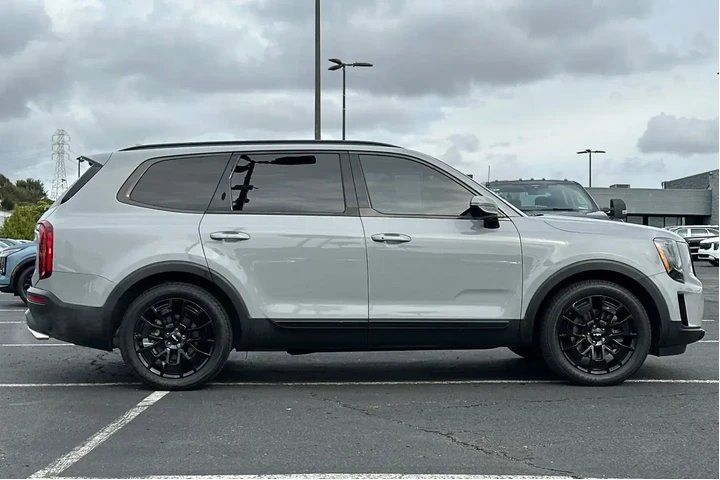 $32991 : Kia Telluride 2022 AWD SX 4d image 4